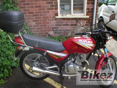 1999 Suzuki GS 125 ES photo